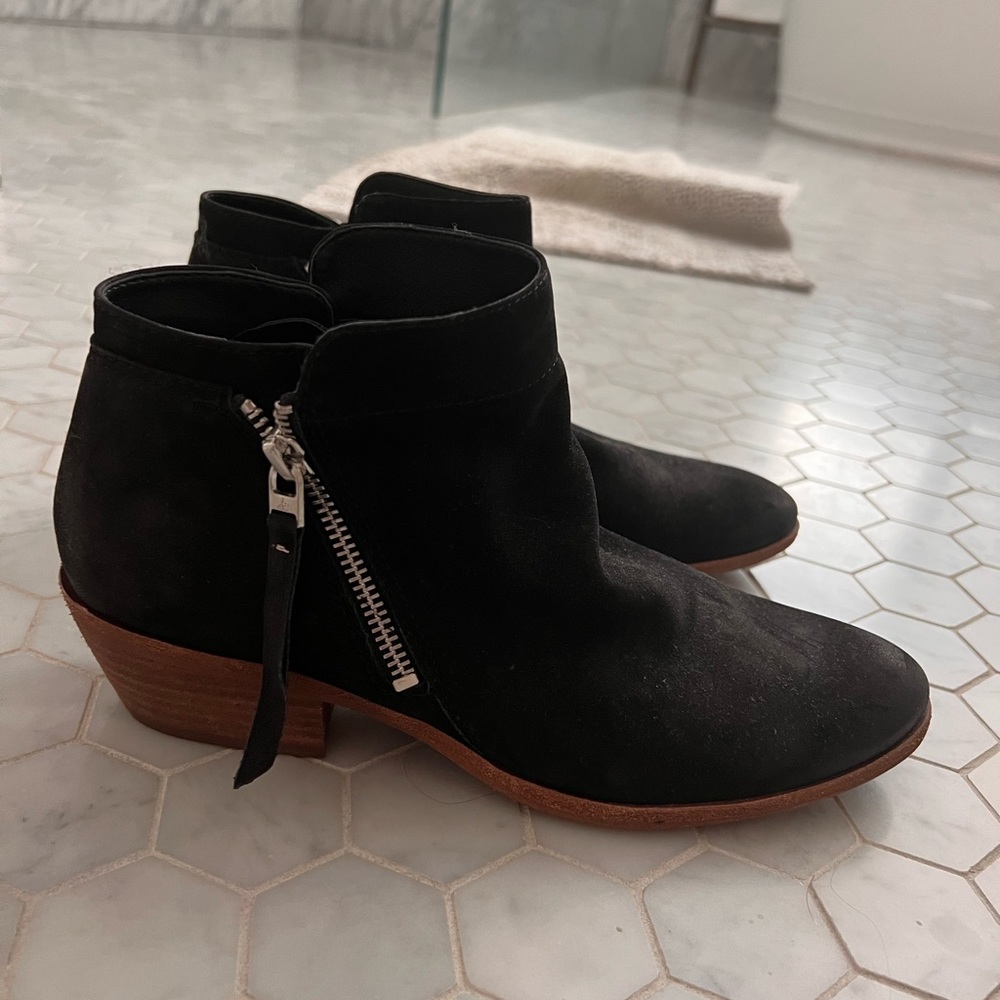 Sam Edelman black suede booties
